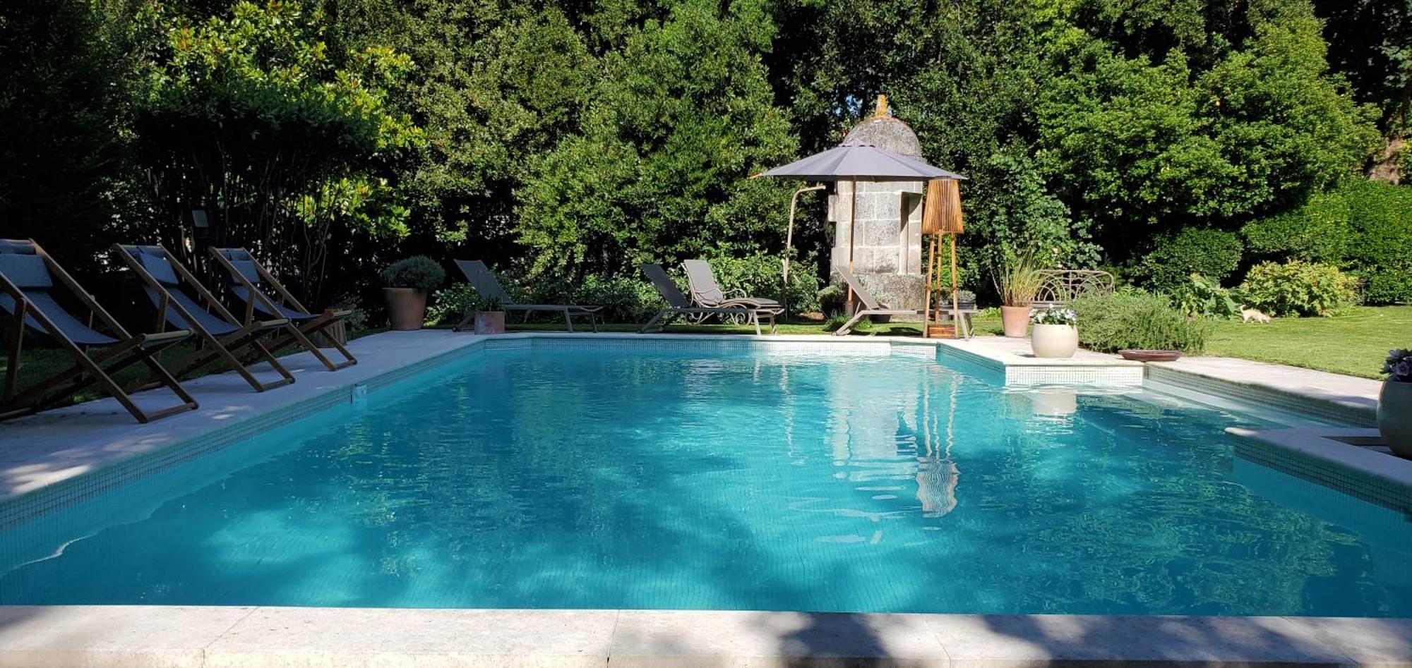 Logis Des Tourelles Bed & Breakfast Cognac Bagian luar foto